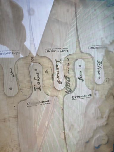 Spiel und Werken mit Holz - Schneidebrett aus Holz