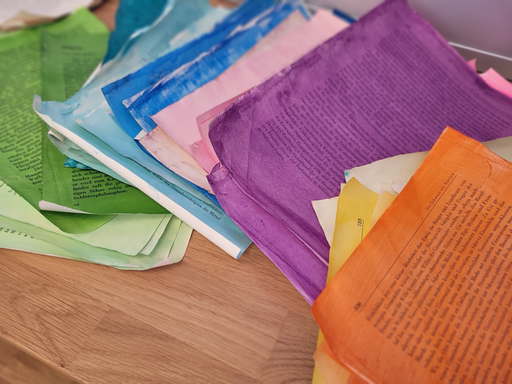 Basteln mit Papier und Wort