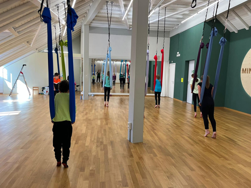 Kids Flying