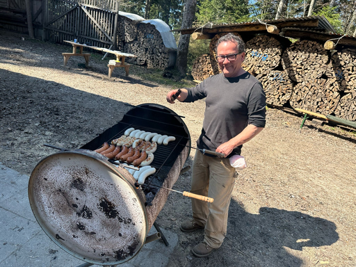 Mit dem Jäger durch den Wald